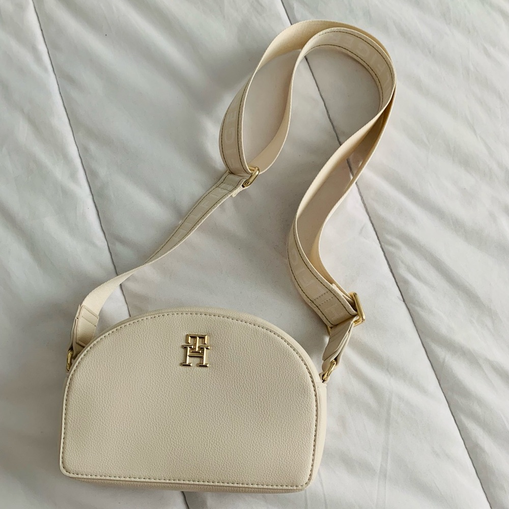 TOMMY HILFIGER WOMEN'S STYLISH BAG - BEIGE/WHITE